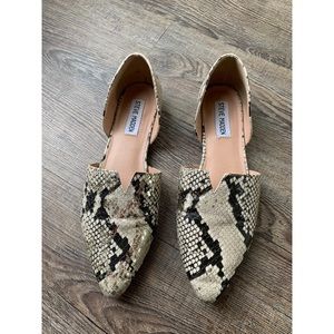 Steve Madden snake print flats